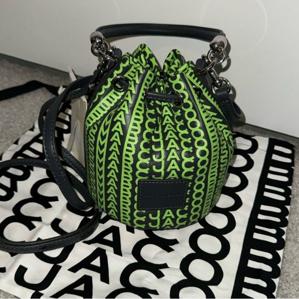 Mini Marc Jacobs Bucket Bag with Crossbody strap